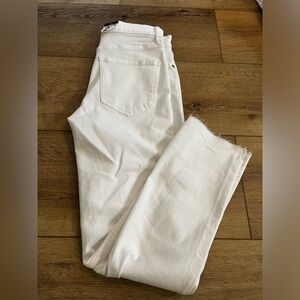Never worn classic white jeans!!